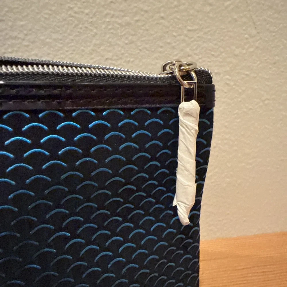 Lancome Paris Cosmetic Makeup Zipper Pouch Bag‎ - NEW  Blue Scales 9x6